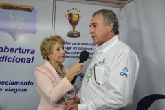 Rita Minami, entrevistando Celso Guelfi, na 17ª AVIRRP 2013