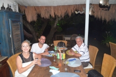 Rita Minami, Claudio e José Carlos, desfrutando das delicias do Restaurante Beijupirá