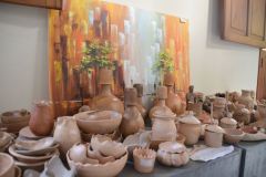 Pecas-de-ceramicas-para-venda-na-Casa-do-Artesao-Cunha-SP