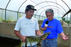 Francisco Gimbo sendo entrevistado por José Carlos