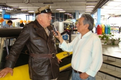 José Carlos, durante entrevista com Carlos Miranda, protagonista da série, O Vigilante Rodoviário; (6)