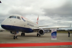 Embraer 170 (1º vôo realizado no dia 19 de fevereiro de 2002)