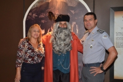 Glória, Leonardo da Vinci e Capitão Souza