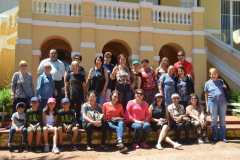 Foto-oficial-do-grupo-em-frente-a-Casa-sede-Fazenda-N.S.-da-Conceicao-Jundiai-SP