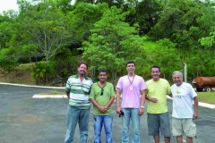 Arnaldo, José Neto, Glauco, Thiago e José Carlos, na Entrada do Parque Estadual