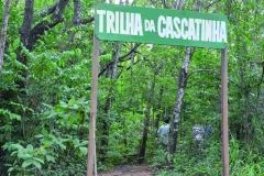 Visão da entrada da Cascatinha, do Parque Estadual da Serra de Caldas Novas  (1)