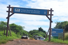 Entrada do Parque Nacional Marinho de Fernando de Noronha - (PE)