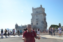 José Carlos em frente à Torre de Belém, em Lisboa - Portugal