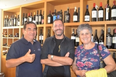 Jayme, Paulo Rocha e Ivaneti, na Wine Shop Garrafeira - Cascais - Portugal