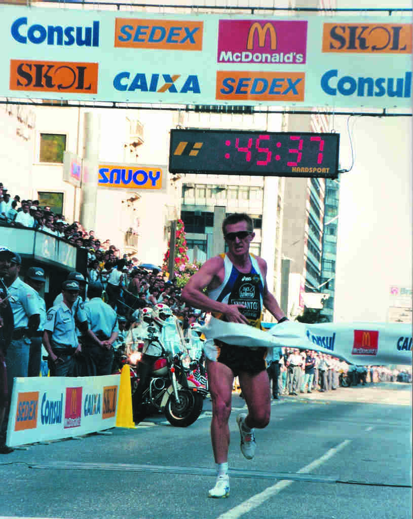 ENTREVISTA COM ÉMERSON ISER BEM, CAMPEÃO DA CORRIDA DE SÃO SILVESTRE DE 1997